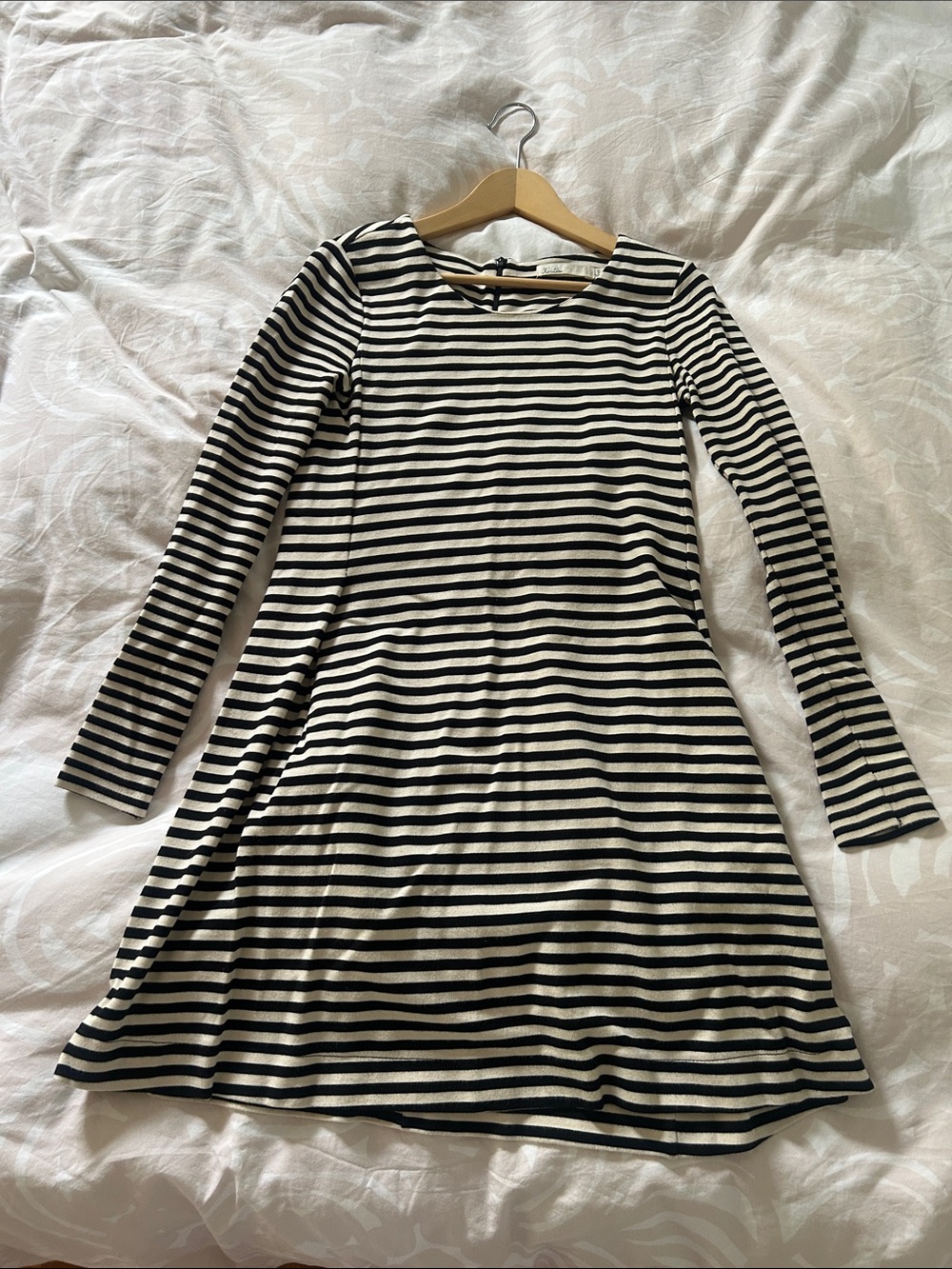 Hi-Line Black & Cream Striped Crewneck Top